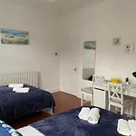 Comfy Private Rooms In Camden Town, Central London